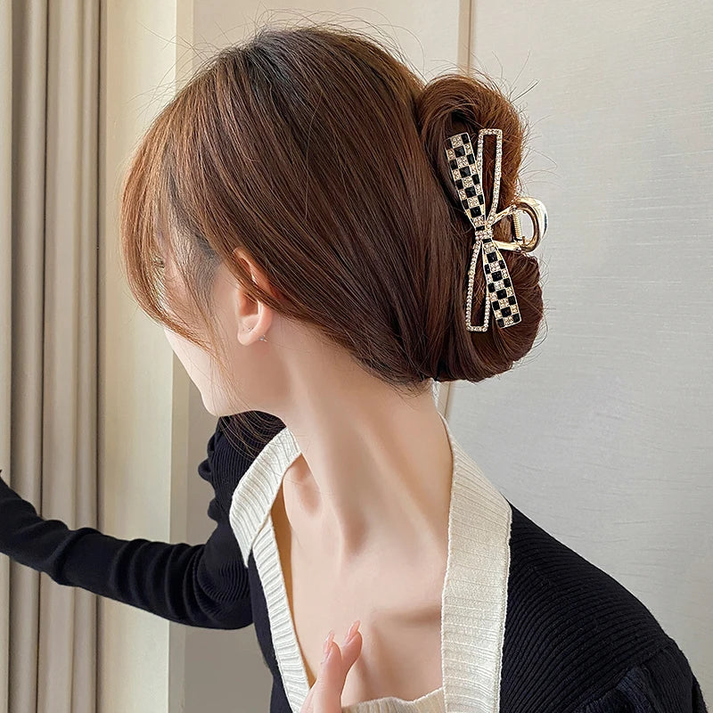 Korean Sweet Girl's Bow Chessboard Pattern Metal Hair Clip 2024 New Headwear For Women's Large Shark Clip Grab Clip Accessories