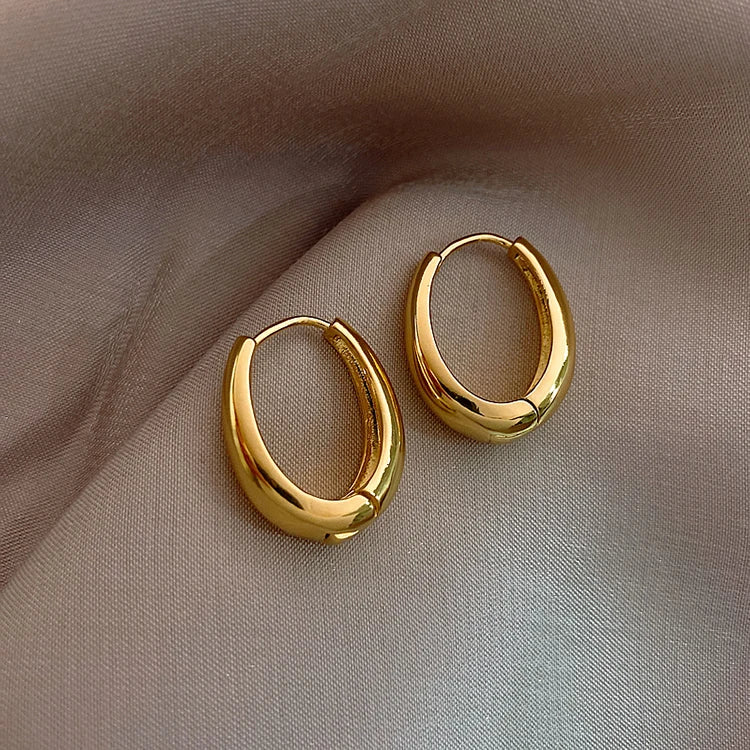 2025 New Classic Copper Alloy Smooth Metal Hoop Earrings For Woman Fashion Korean Jewelry Temperament Girl's Daily Wear Earrings