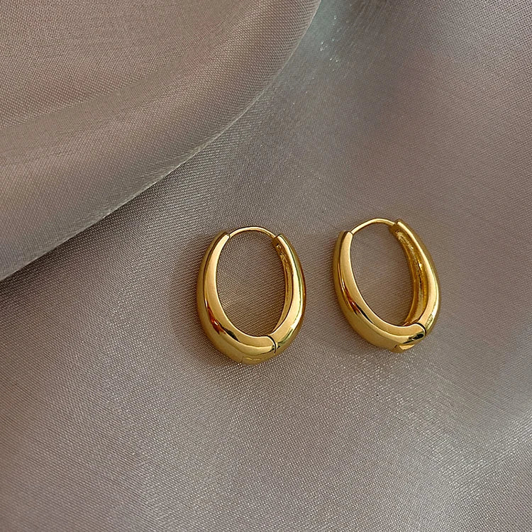 2025 New Classic Copper Alloy Smooth Metal Hoop Earrings For Woman Fashion Korean Jewelry Temperament Girl's Daily Wear Earrings