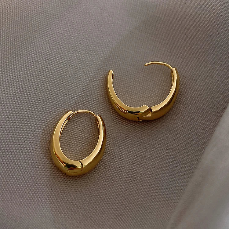 2025 New Classic Copper Alloy Smooth Metal Hoop Earrings For Woman Fashion Korean Jewelry Temperament Girl's Daily Wear Earrings
