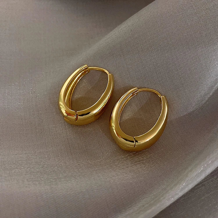 2025 New Classic Copper Alloy Smooth Metal Hoop Earrings For Woman Fashion Korean Jewelry Temperament Girl's Daily Wear Earrings