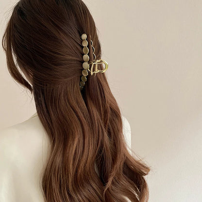 2025 New Elegant Opals Grip Back Of The Head Fixed Hair Shark Clip Headdress Girls Fashion Hairpin Accessories For Womans Clip