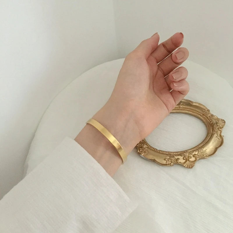 European and American Simple Smooth Gold Color Stainless steel Cuff Bracelets For Men and Women Jewelry Party Girl's Bracelets