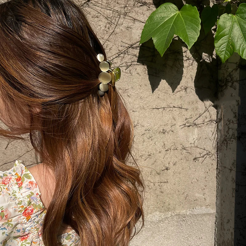 2025 New Elegant Opals Grip Back Of The Head Fixed Hair Shark Clip Headdress Girls Fashion Hairpin Accessories For Womans Clip