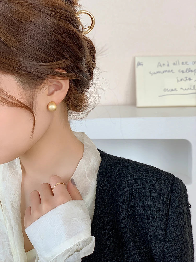 2025 European and American Minimalist Matte Brushed Metal Drop Shaped Earrings For Women's Exquisite Fashion Jewelry Accessories