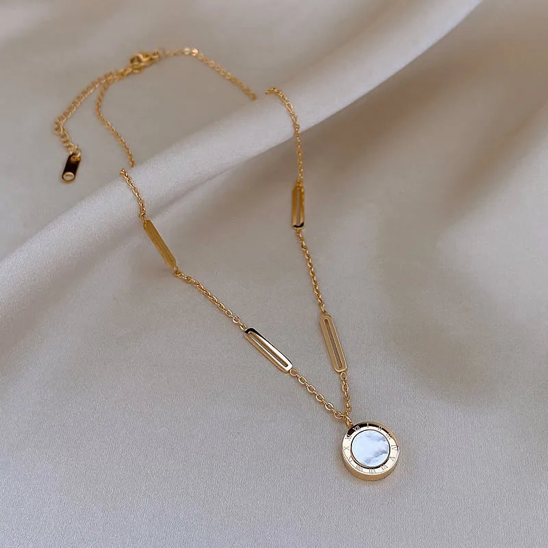 Classic Fashion Stainless Steel Roman Digital Wafer Pendant Necklace 2025 Fashion Jewelry Christmas Party Women's Sexy Necklace