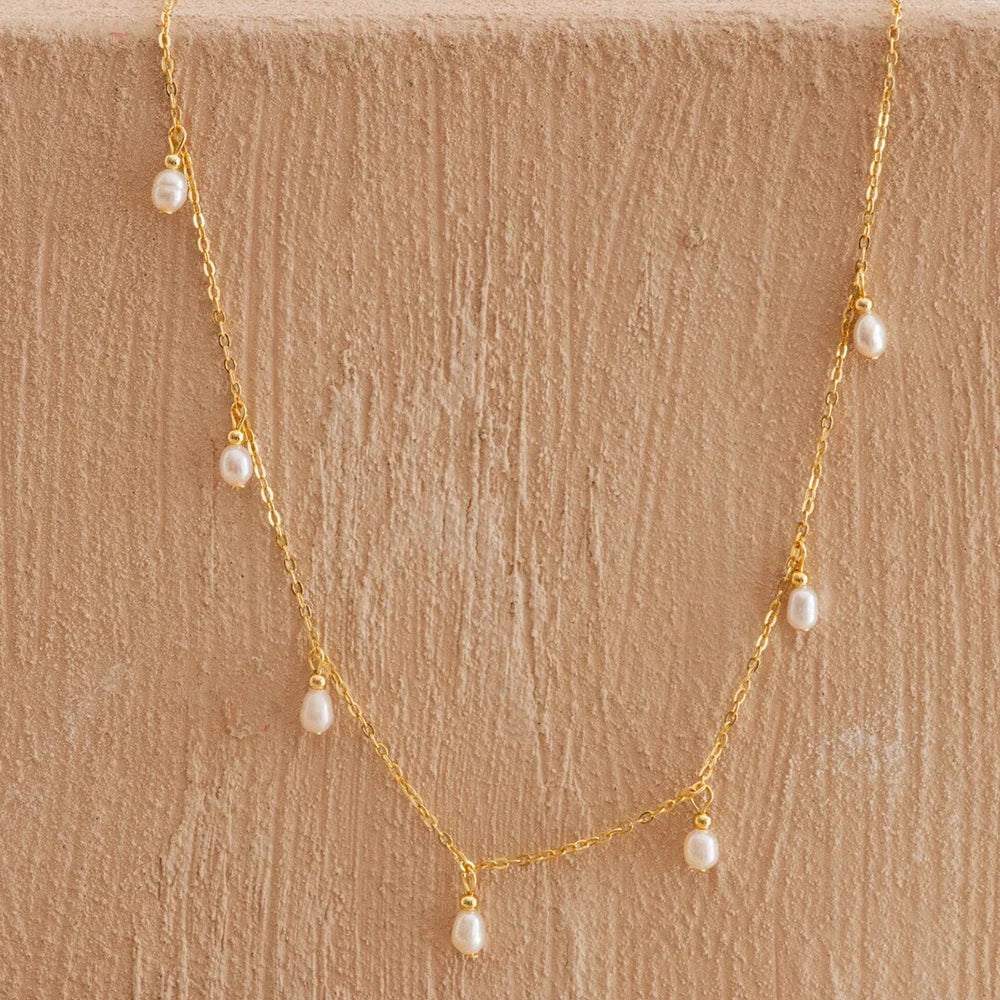 eManco Stainless Steel Simulated Pearl Pendant Necklace Clasp Chain Fine Chain Party Gift