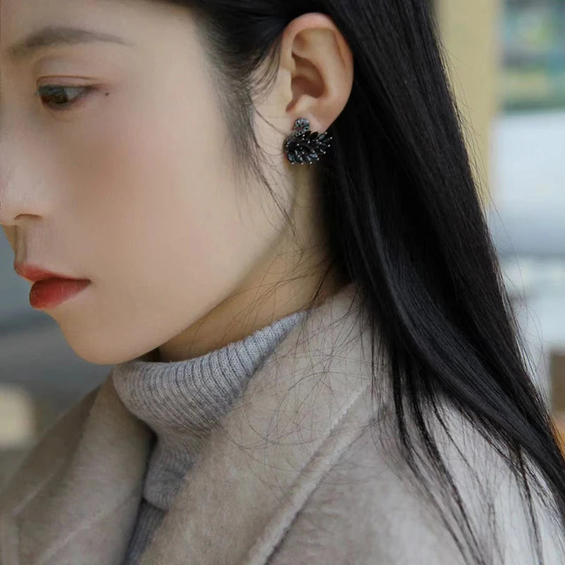 Classic Design Zircon Black Swan shaped Earrings 2024 Fashion Jewelry Set Wedding Party Luxury Accessories for Women Ear Stud