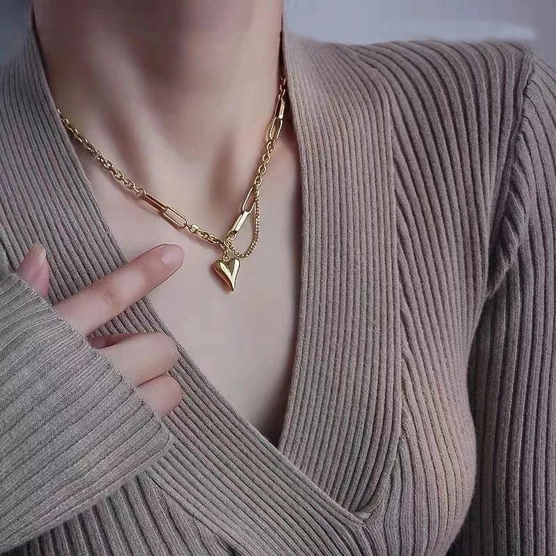 European and American Sweet Peach Heart Pendant Stainless Steel Choker Necklace For Women 2025 Korean Girl's Sexy Clavicle Chain