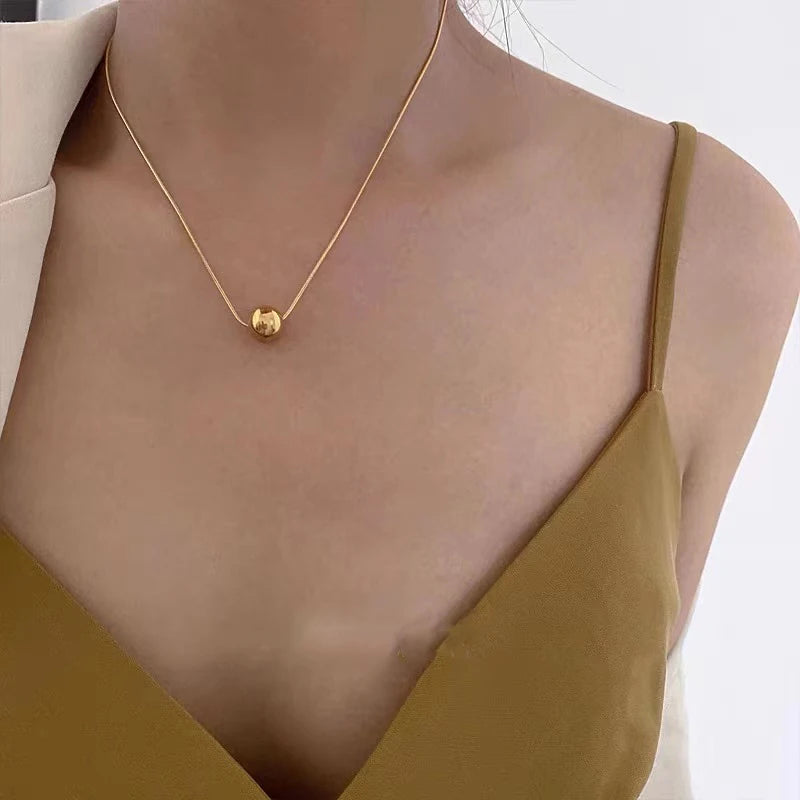 Klassische einfache Kugelanhänger Titanstahl kurze Halskette für Frau koreanischen Modeschmuck Mädchen Zubehör Schlüsselbeinkette
