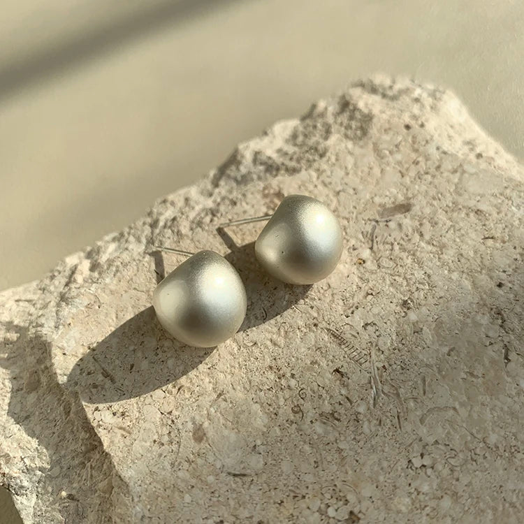 2025 European and American Minimalist Matte Brushed Metal Drop Shaped Earrings For Women's Exquisite Fashion Jewelry Accessories