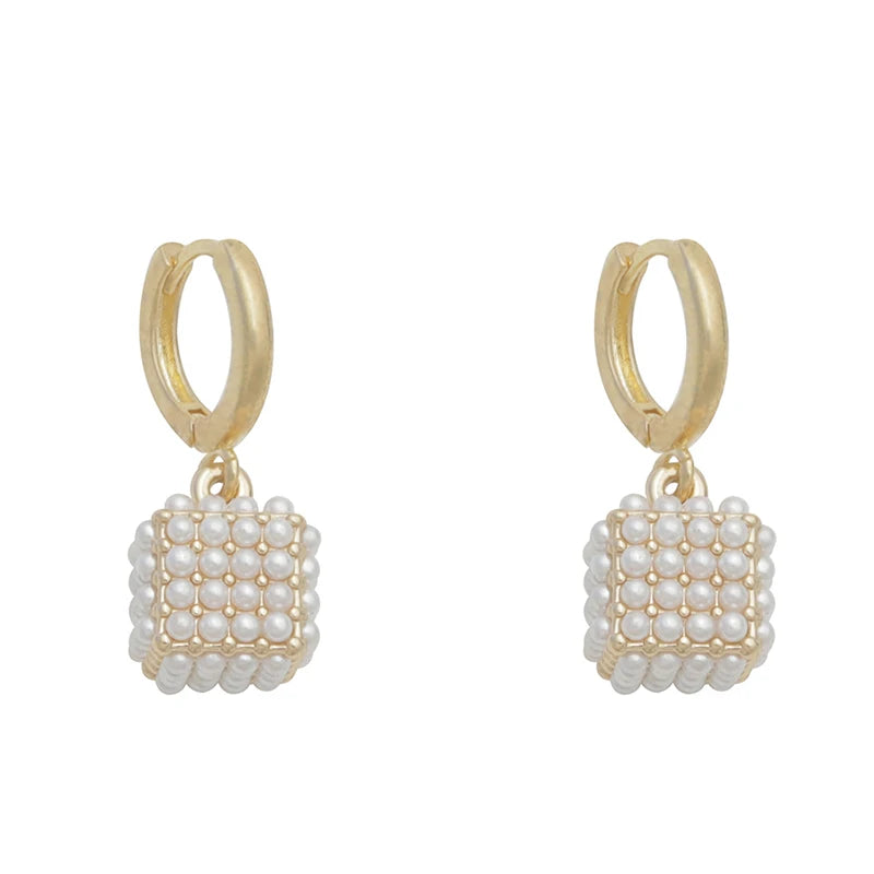 Premium Perle Stereoskopischen Quadrat Anhänger Ohrringe 2025 Neue Mode Schmuck Für frauen Eardrop party Mädchen Luxus Zubehör