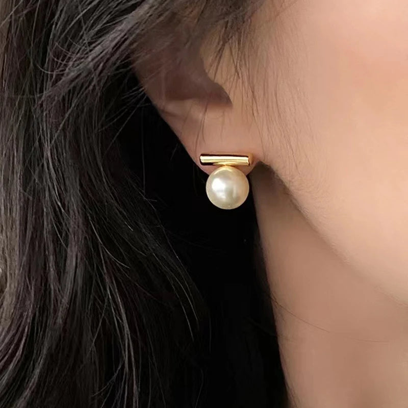 New French Minimalist Grey Imitation Pearl Pendant Earrings 2025 Fashion Jewelry Daily Wear Accessories for Girls Women‘s Party