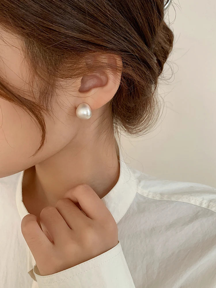 2025 European and American Minimalist Matte Brushed Metal Drop Shaped Earrings For Women's Exquisite Fashion Jewelry Accessories
