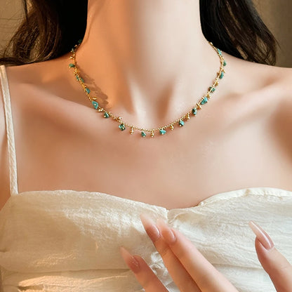 Natural Irregular Green Stone Pendant Gold Color Chain Necklace 2024 Fashion Jewelry For Women's Sexy Neckchain Neck Accessories
