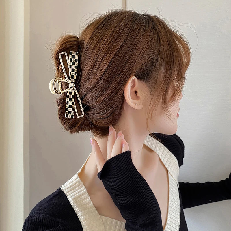 Korean Sweet Girl's Bow Chessboard Pattern Metal Hair Clip 2024 New Headwear For Women's Large Shark Clip Grab Clip Accessories