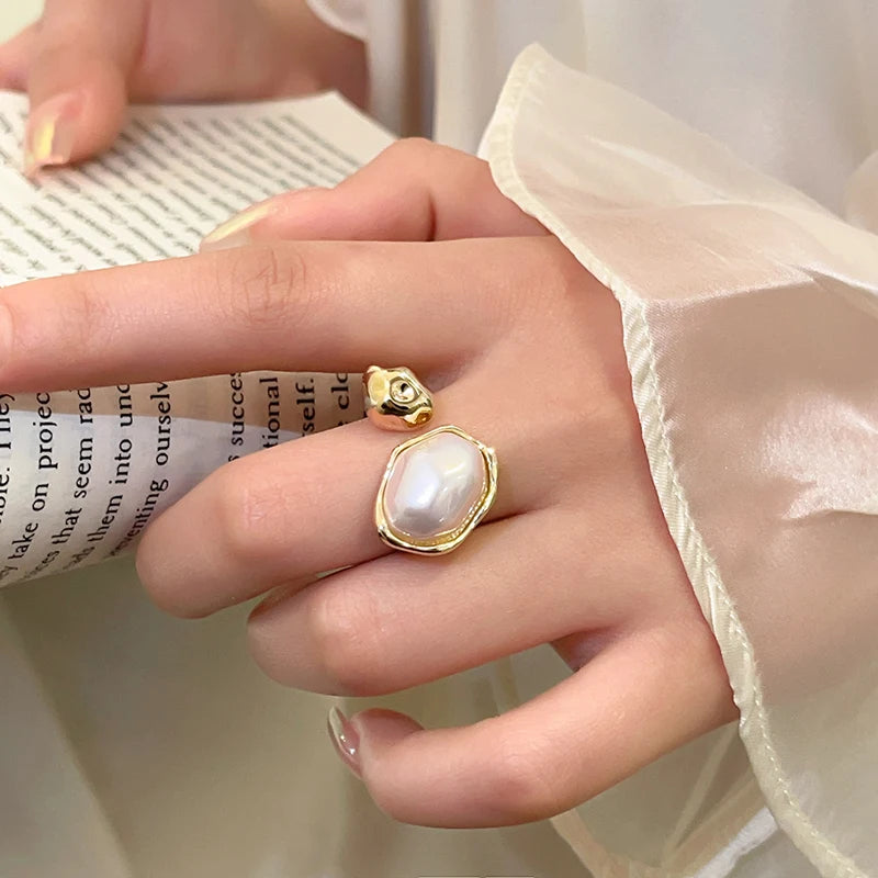 Baroque Pearl Geometric Open Ring