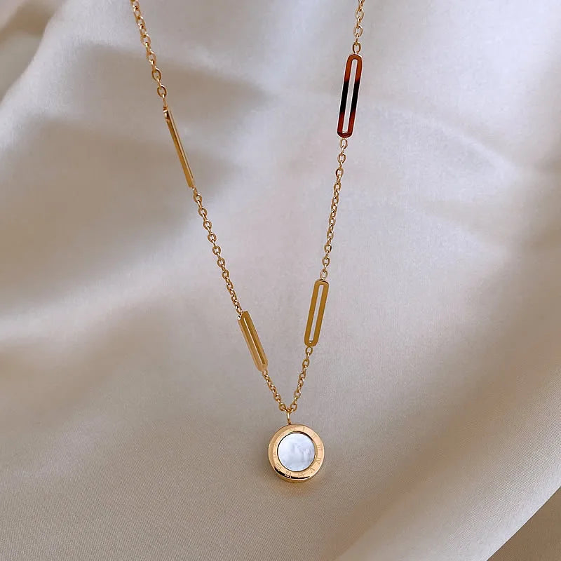 Classic Fashion Stainless Steel Roman Digital Wafer Pendant Necklace 2025 Fashion Jewelry Christmas Party Women's Sexy Necklace