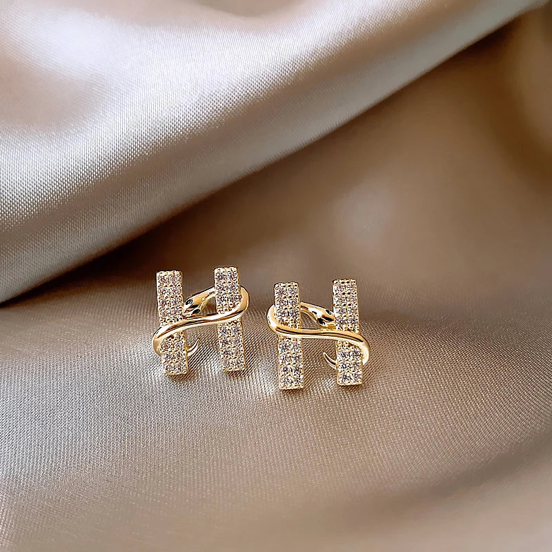 Design sense Gold Color Snake Wrapped Letters Micro Inlaid Zircon Stud Earrings Luxurious Jewelry For Women 2024 Christmas Party