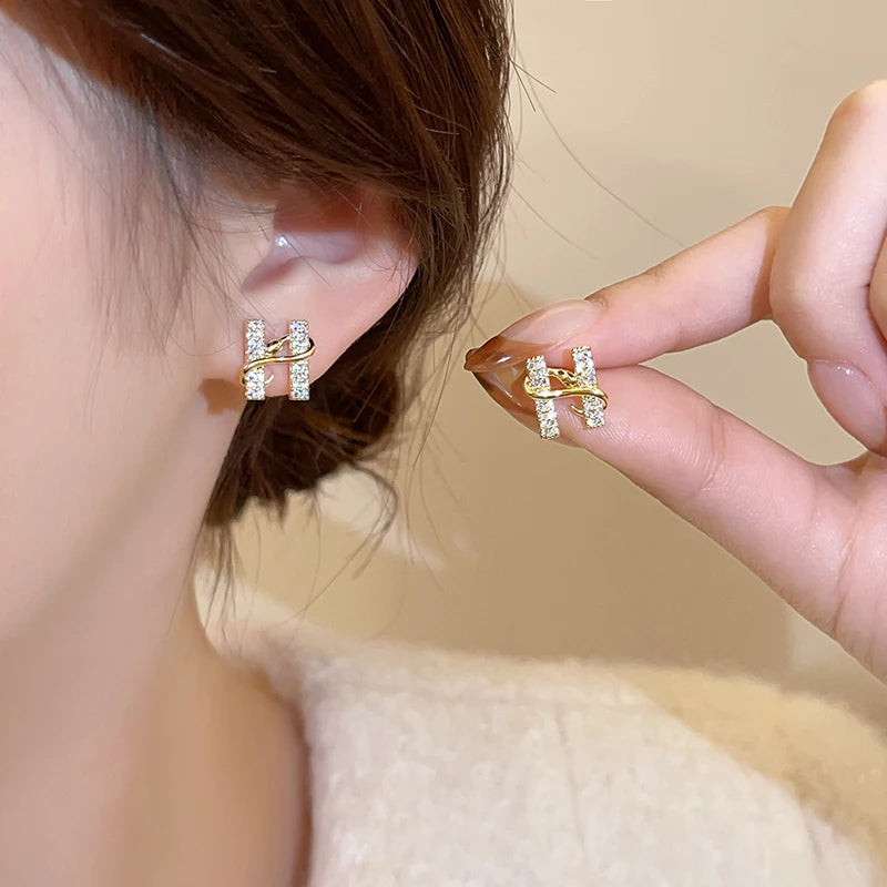Design sense Gold Color Snake Wrapped Letters Micro Inlaid Zircon Stud Earrings Luxurious Jewelry For Women 2024 Christmas Party