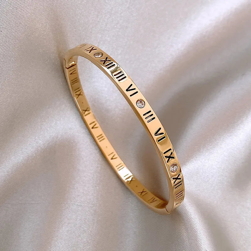 2025 Classic Design Roman Numerals Stainless steel Gold Color Charm Bracelet Korean Fashion Jewelry Luxury Accessories For Women
