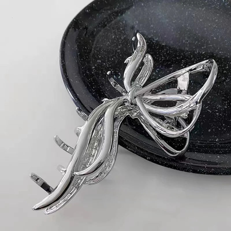 Gothic Girl's Exaggerated Metal Butterfly Shape Clasp Clip 2024 New Headwear For Women's Fashion Hair Jewelry Large Shark Clip