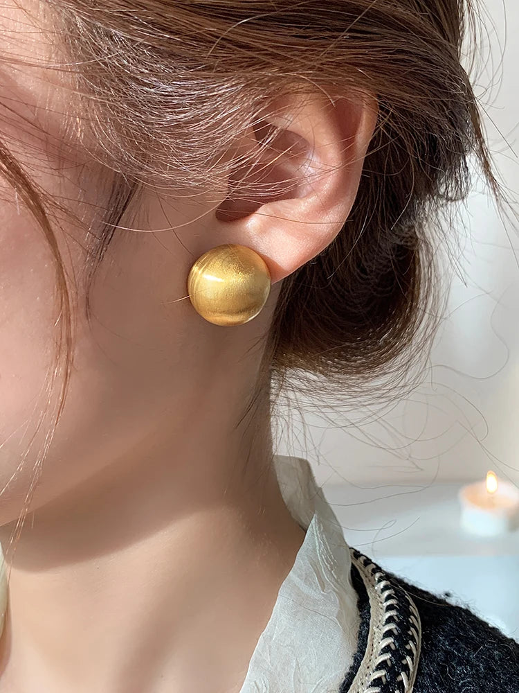Luxurious Simple Design Brushed Frosted Metal Semicircle Earrings 2025 New Jewelry For Women Christmas Party Fashion Accessories