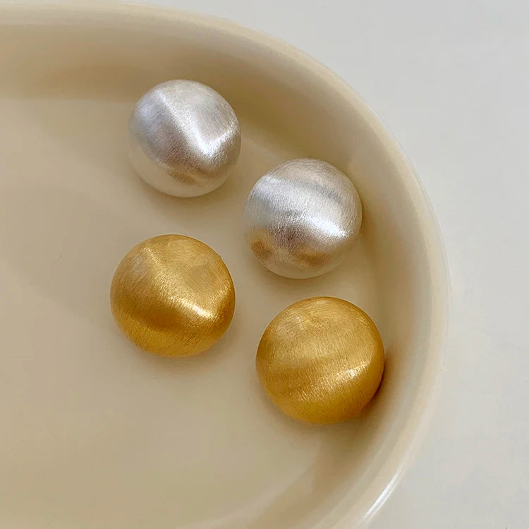 Luxurious Simple Design Brushed Frosted Metal Semicircle Earrings 2025 New Jewelry For Women Christmas Party Fashion Accessories