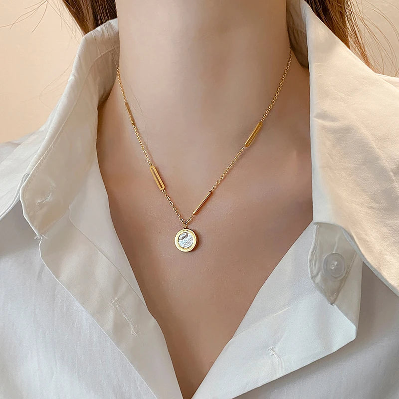 Classic Fashion Stainless Steel Roman Digital Wafer Pendant Necklace 2025 Fashion Jewelry Christmas Party Women's Sexy Necklace