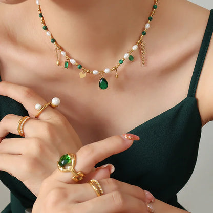 TOSOKO Stainless Steel Jewelry Turquoise Freshwater Pearl Splice Pendant Necklace Women's Elegant Clavicle Chain BSP1219