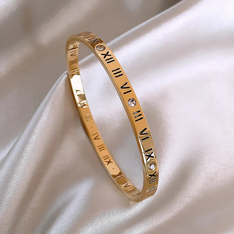 2025 Classic Design Roman Numerals Stainless steel Gold Color Charm Bracelet Korean Fashion Jewelry Luxury Accessories For Women