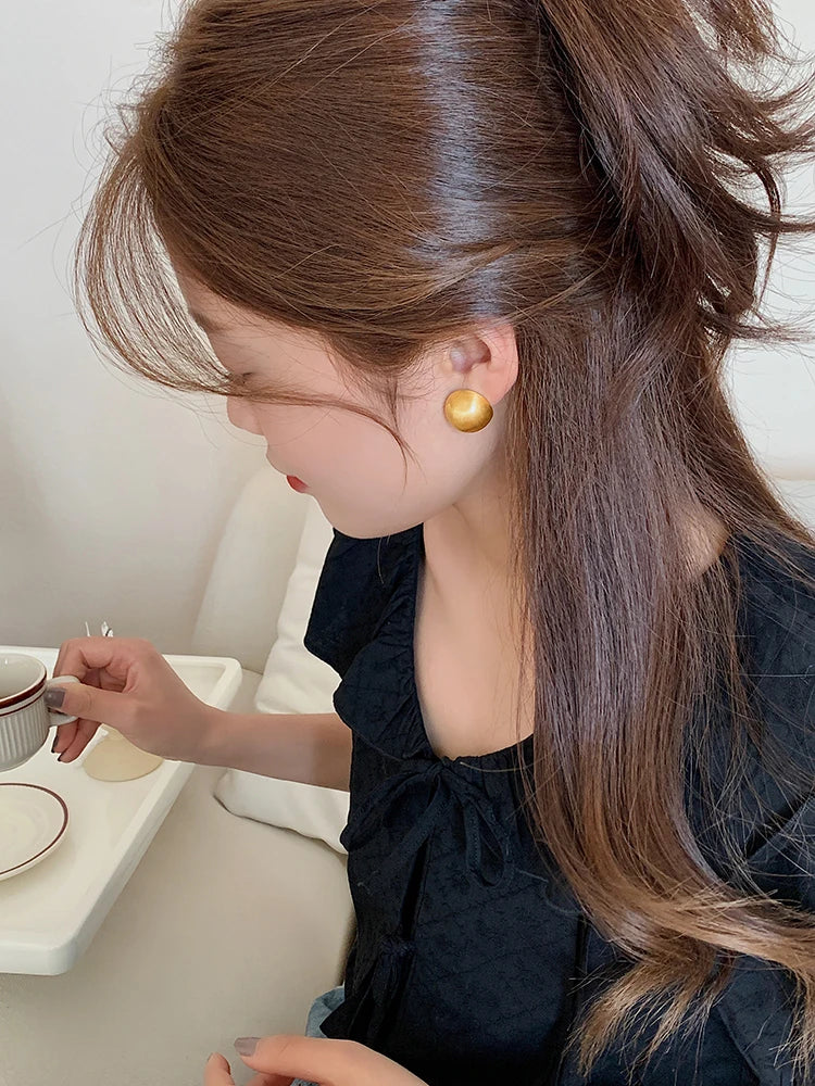 Luxurious Simple Design Brushed Frosted Metal Semicircle Earrings 2025 New Jewelry For Women Christmas Party Fashion Accessories