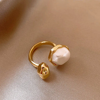 Baroque Pearl Geometric Open Ring