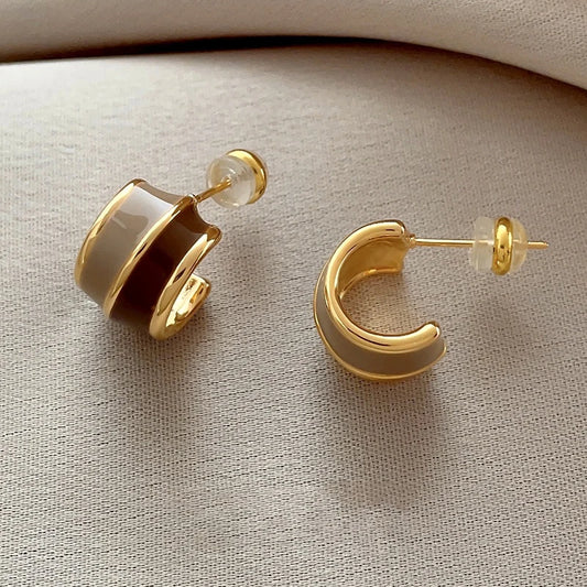 2024 Vintage style Wine red Contrasting Half Circle Enamel Earrings For Womens Elegant Temperament Jewelry Christmas Accessorise