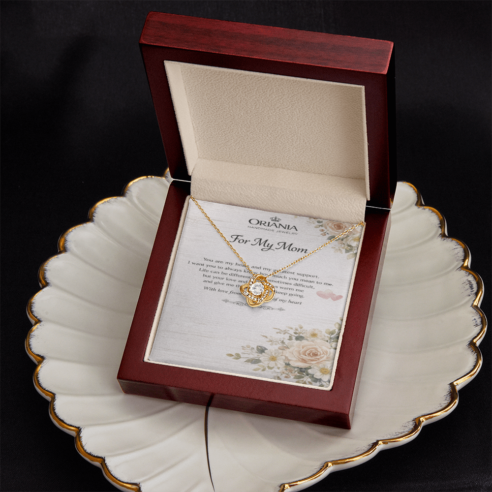 Oriania Love Knot Necklace – Heartfelt Gift for Mother