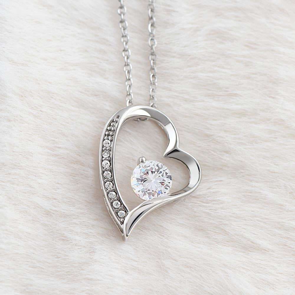 Oriania Forever Love Necklace – A Mother's Gift to Her Daughter
