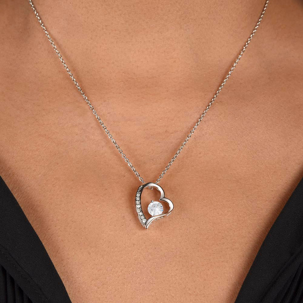 Oriania Forever Love Necklace – A Mother's Gift to Her Daughter