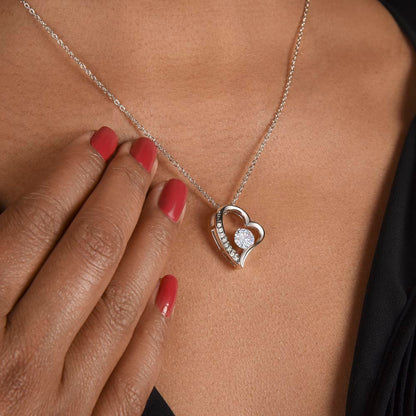 Oriania Forever Love Necklace – A Mother's Gift to Her Daughter
